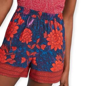 ETT:TWA Wynnewood Printed Shorts Women’s Size Medium Blue Pink Floral